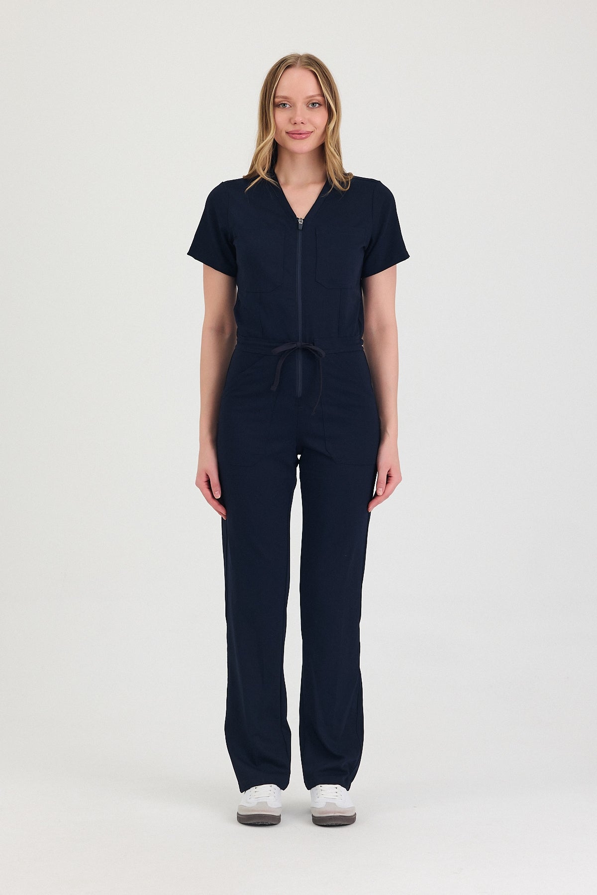 Zeena Scrubs Tulum